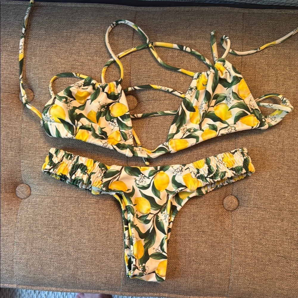 Lemon Print Bikini Set